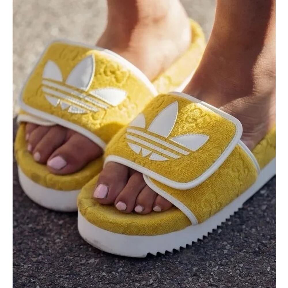 NIB Gucci x Adidas GG Platform Sandal Size 40 Slides Yellow - Picture 2 of 16